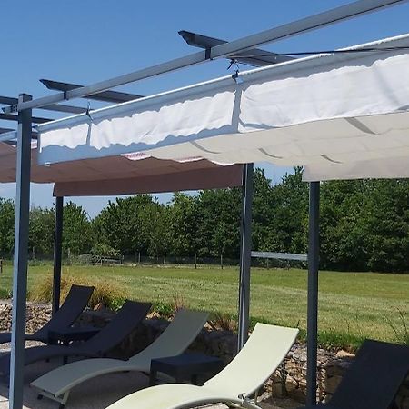 Beautiful 2 Bed Cottage With Swimming Pool Pagéas 外观 照片