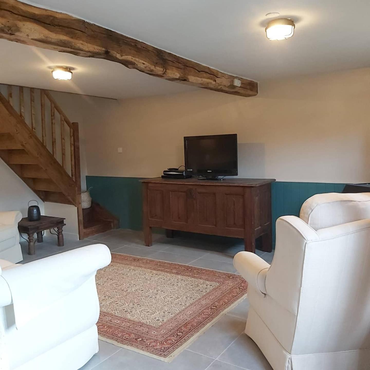 Beautiful 2 Bed Cottage With Swimming Pool Pagéas 客房 照片