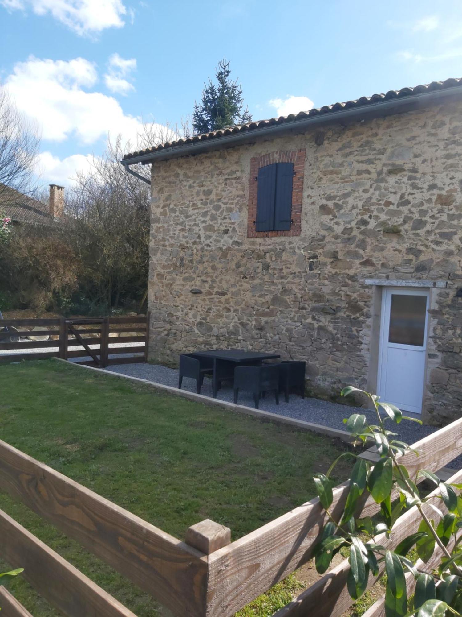Beautiful 2 Bed Cottage With Swimming Pool Pagéas 客房 照片